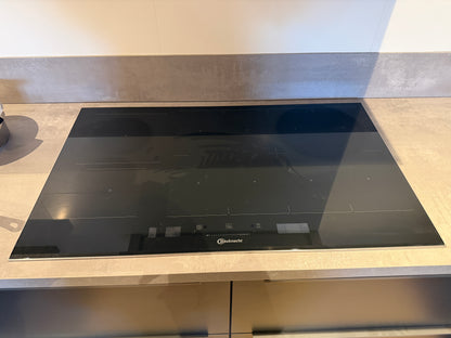 04035 - Betonlook U keuken