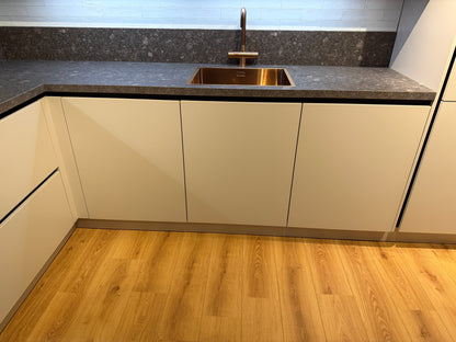 04039 - Moderne hoekkeuken