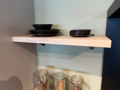04053 - Impuls showroomkeuken met houten eiland