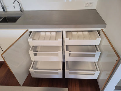 03625 - Witte eilandkeuken