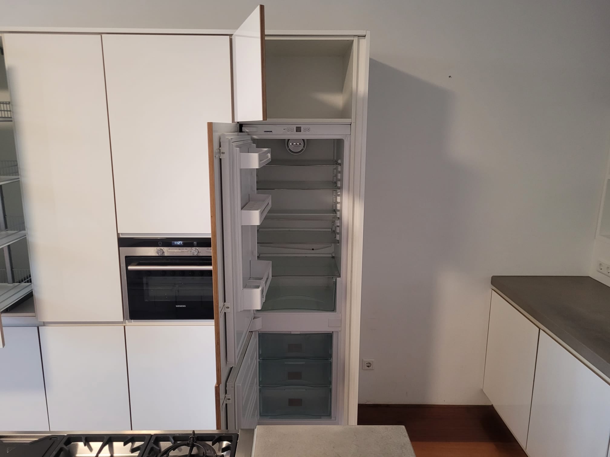 03625 - Witte eilandkeuken