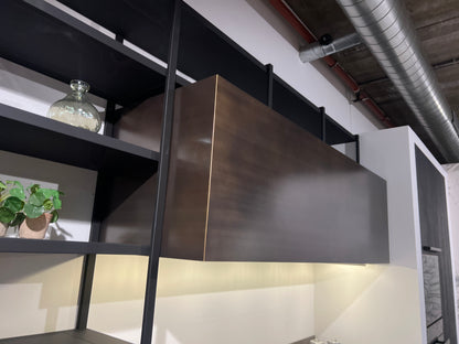 03751 - Moderne eilandkeuken met tafel