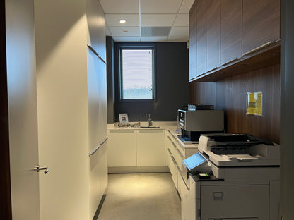 03755 - Witte pantry