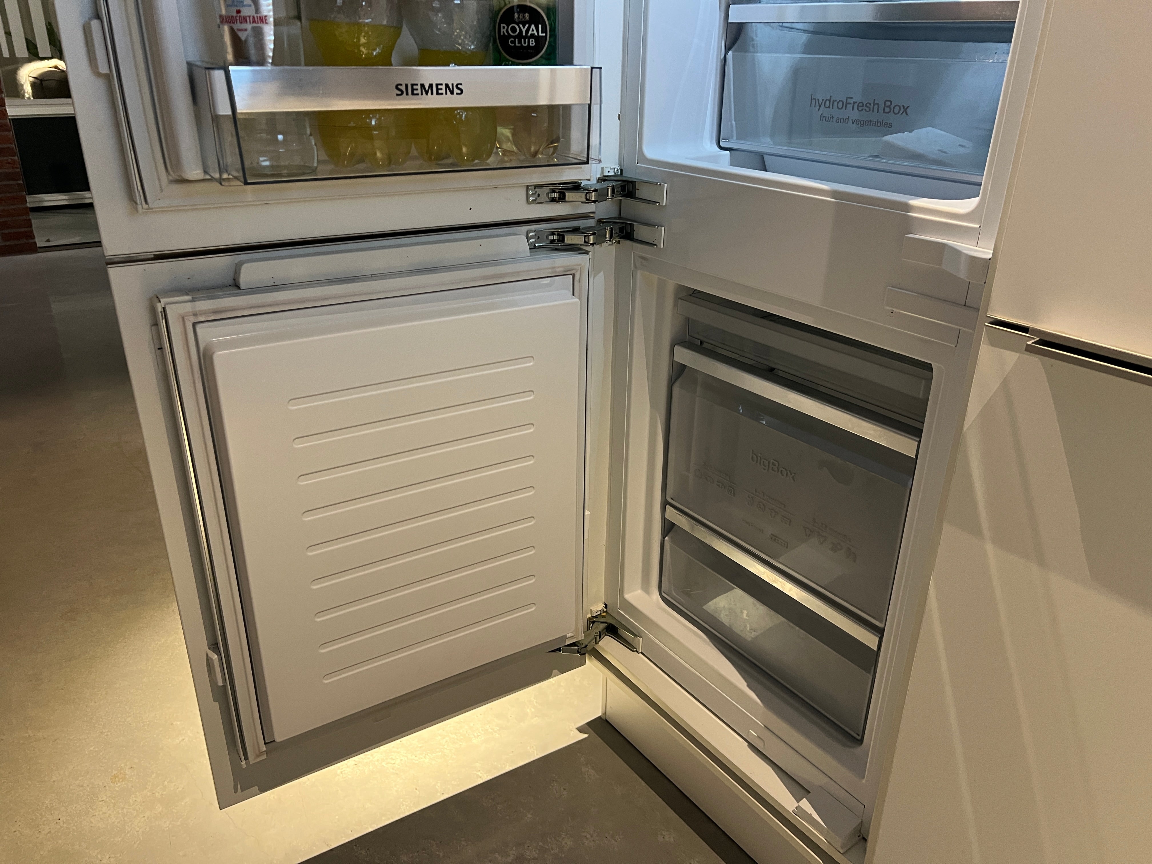 03755 - Witte pantry