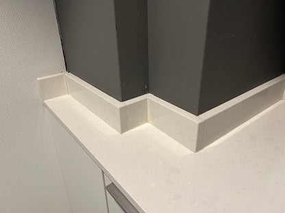 03755 - Witte pantry