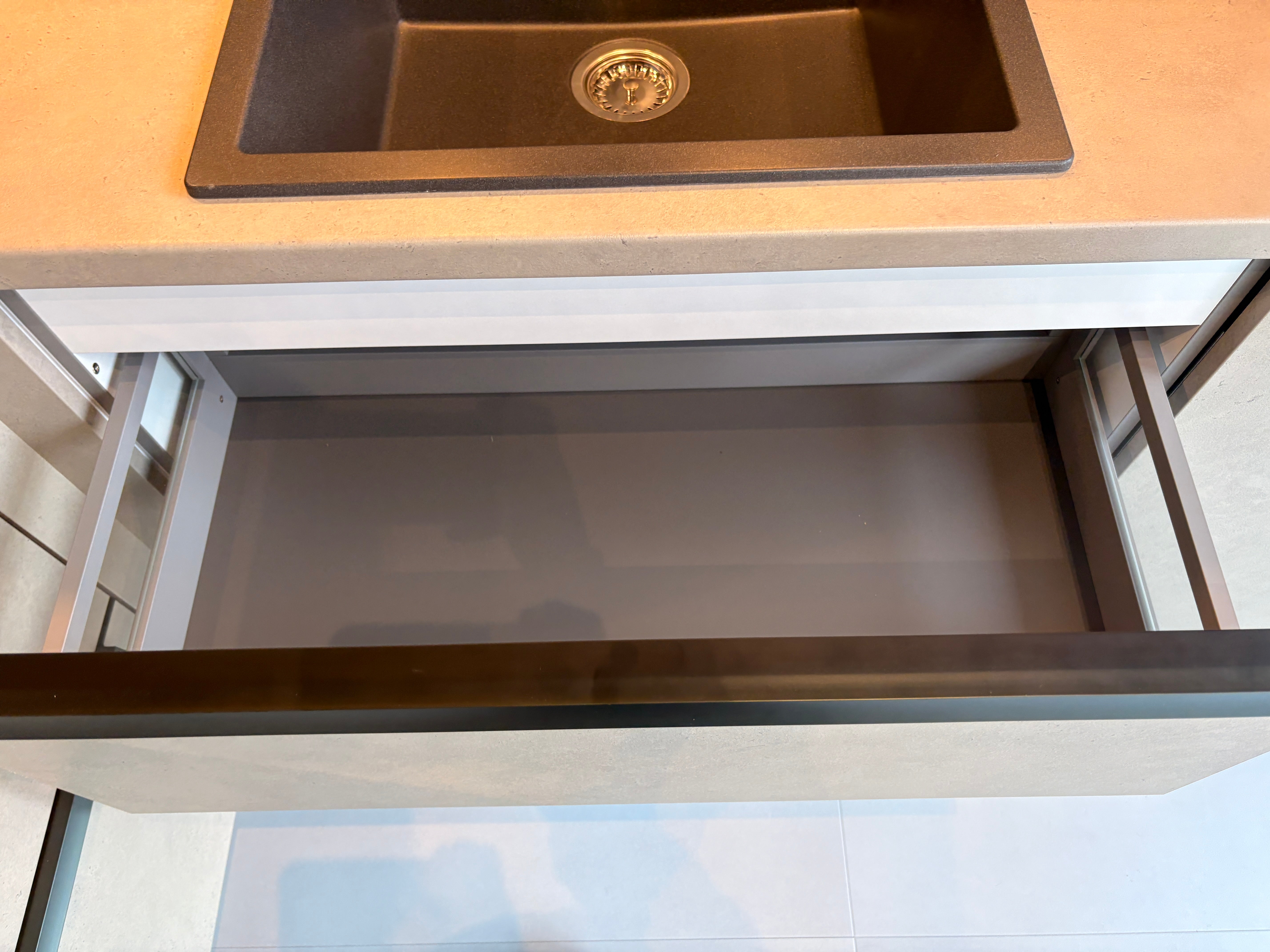 03791 - Koch Kiezelgrijze keuken