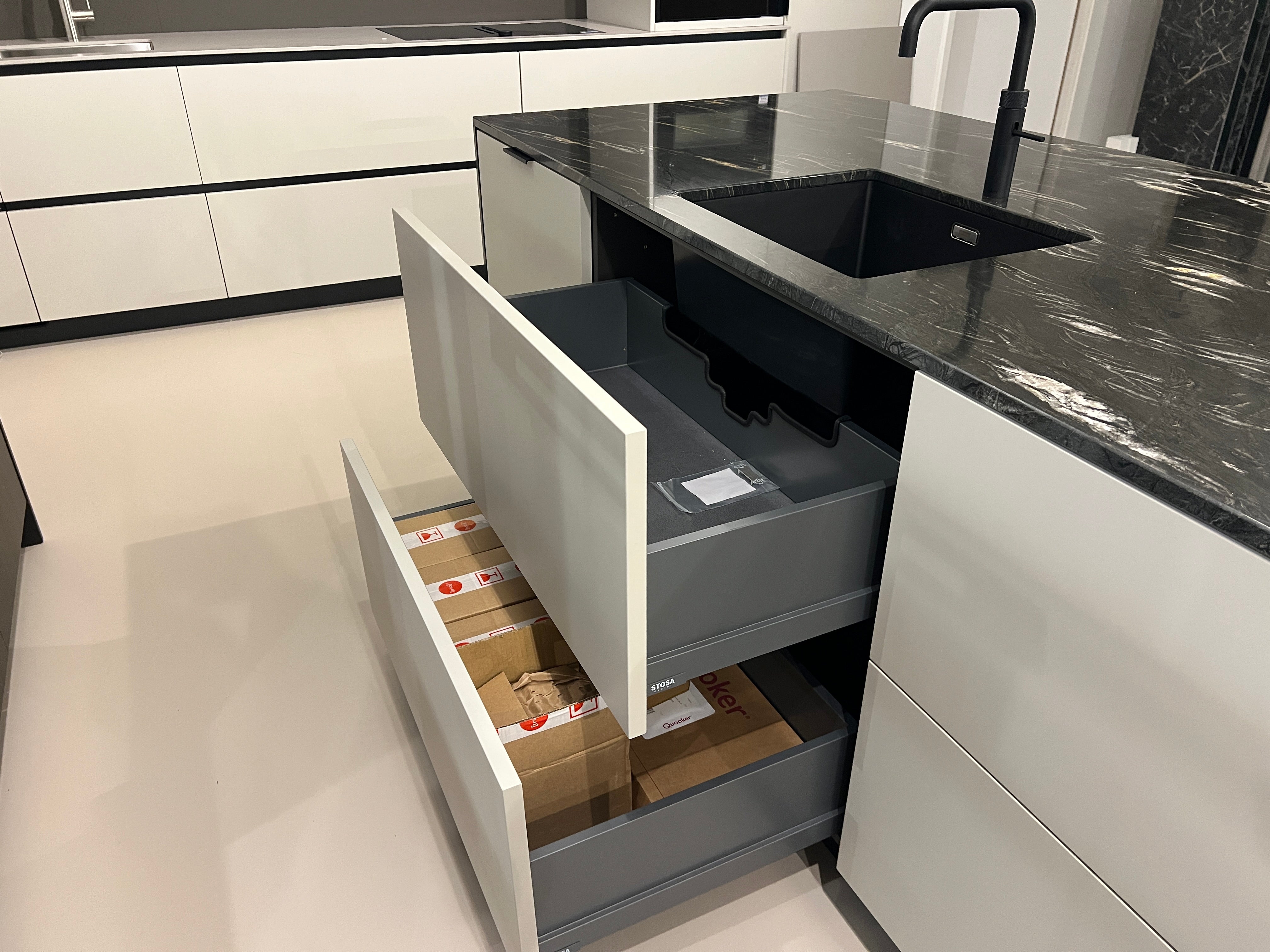 02481 - Luxe Stosa eilandkeuken
