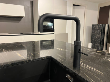 02481 - Luxe Stosa eilandkeuken