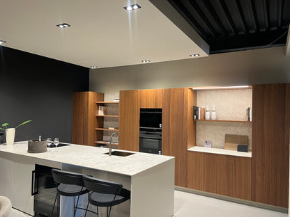 02448 - Eiken fineer eilandkeuken