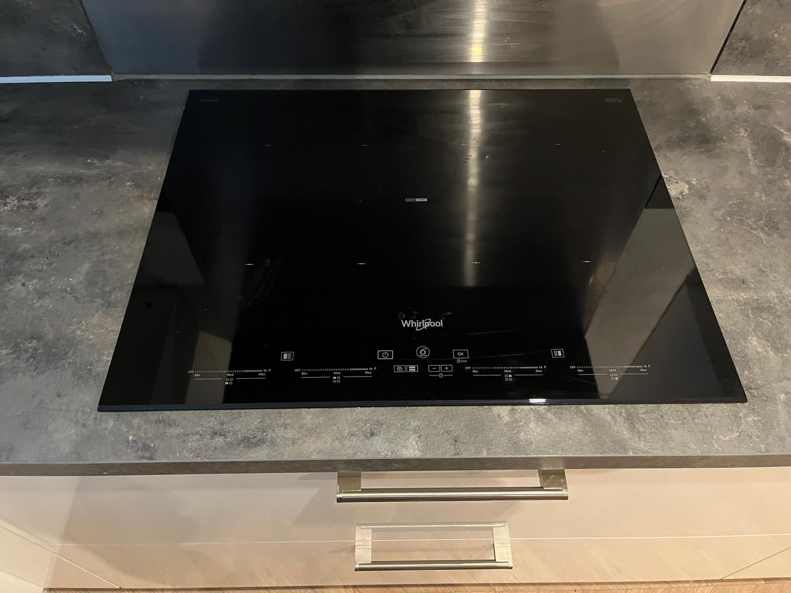 03649 - Witte steinhaus hoekkeuken