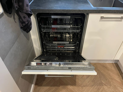 03649 - Witte steinhaus hoekkeuken