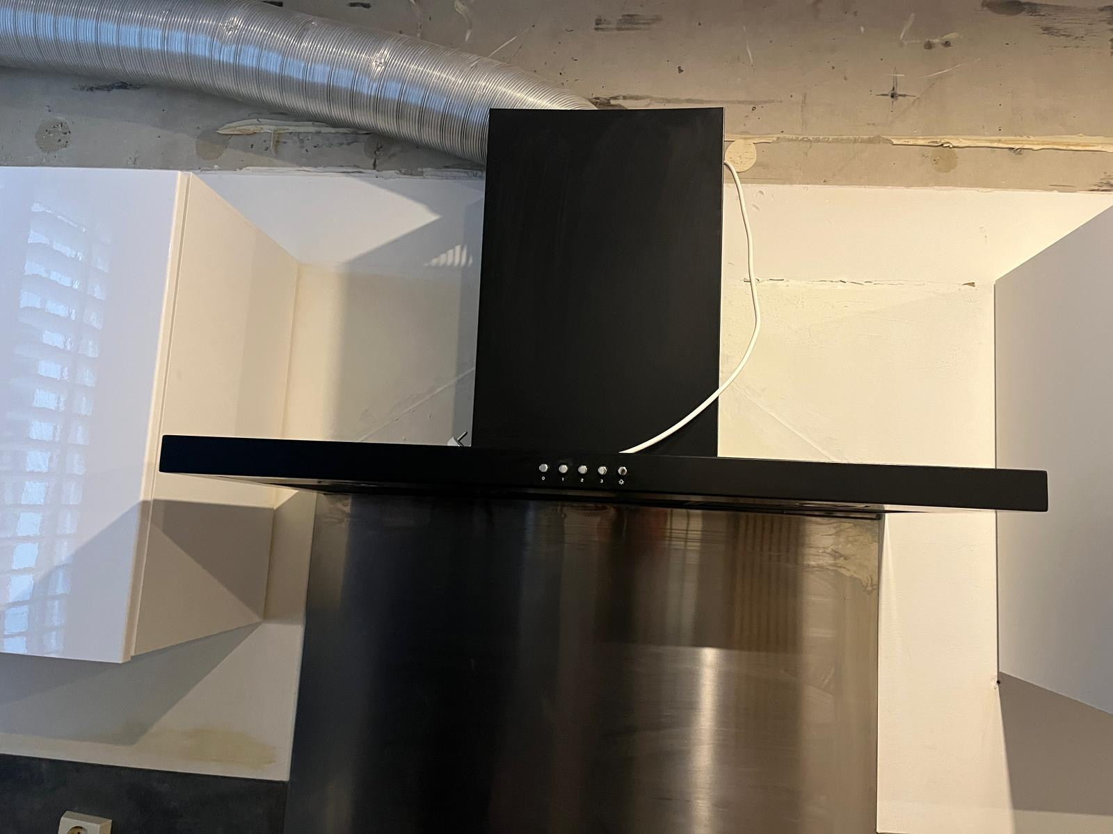 03649 - Witte steinhaus hoekkeuken