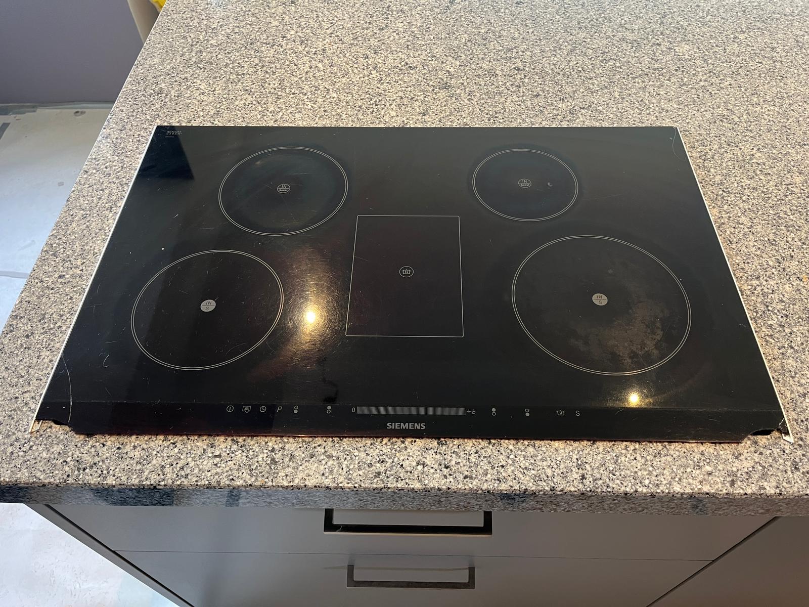 03617 - Moderne eilandkeuken