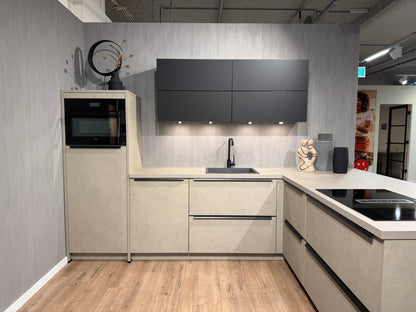 04007 - Kiezelgrijze schiereiland keuken