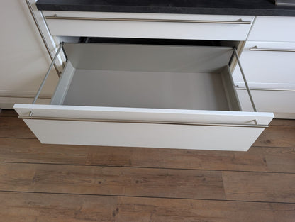 03068 - Witte hoekkeuken