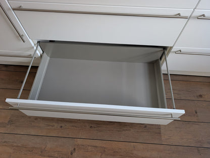 03068 - Witte hoekkeuken