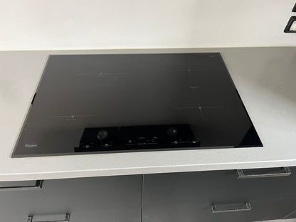 02904 - Mat zwarte parallel keuken