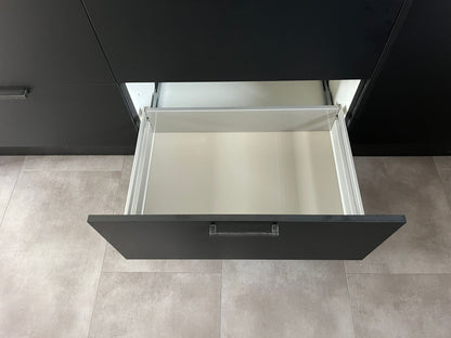 02904 - Mat zwarte parallel keuken