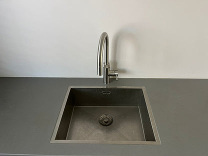 02904 - Mat zwarte parallel keuken