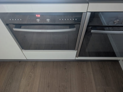 03367 - Witte greeploze keuken