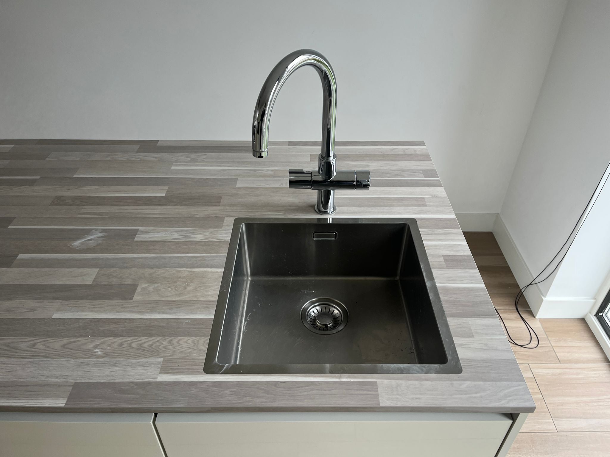 03178 - Eilandkeuken met Siemens apparatuur