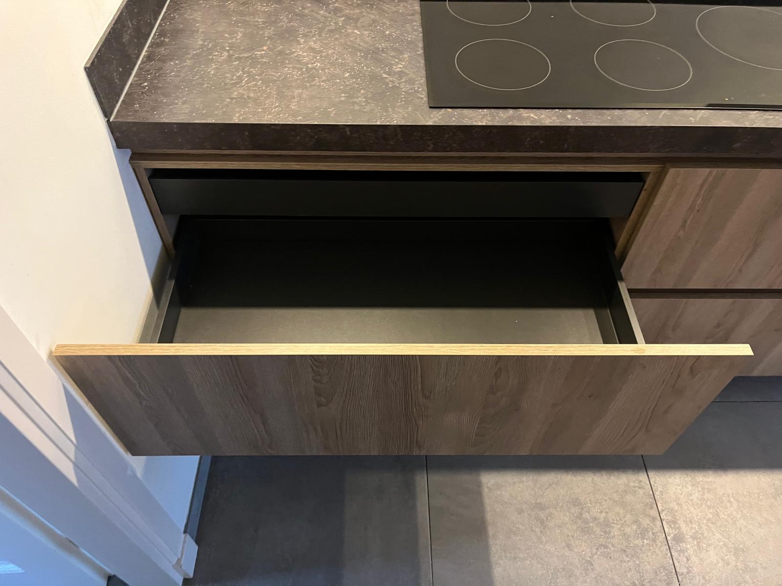 03204 - Bardolino rechte keuken