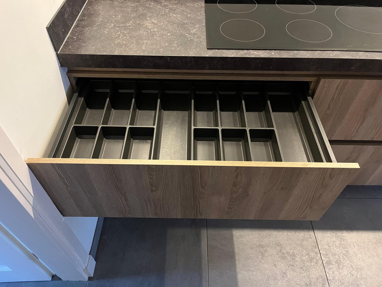 03204 - Bardolino rechte keuken