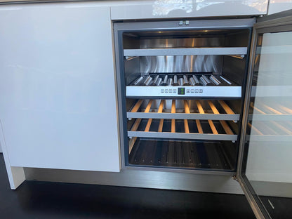 03381 - Hoogglans witte eilandkeuken