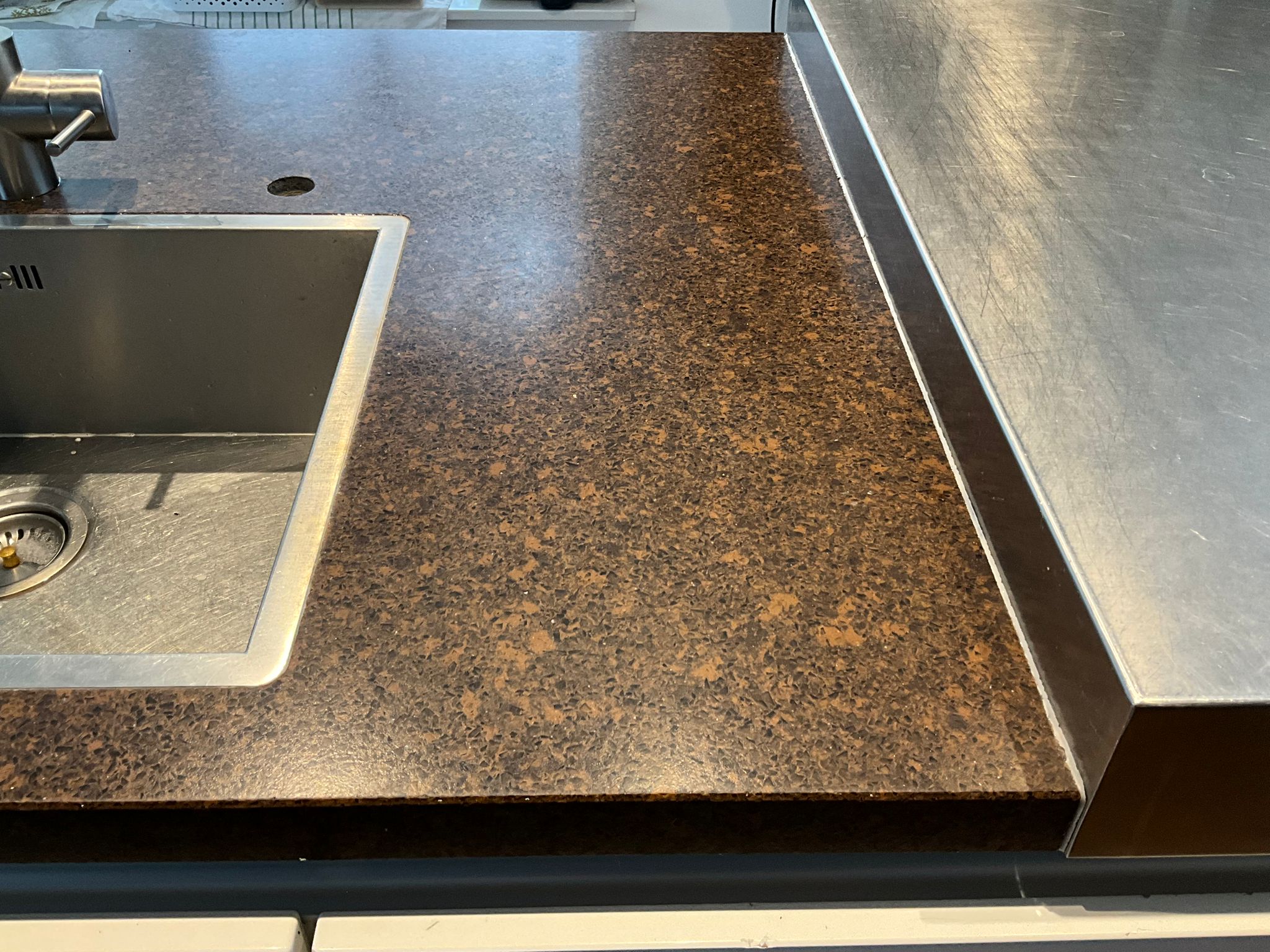 03379 - Greeploze eilandkeuken