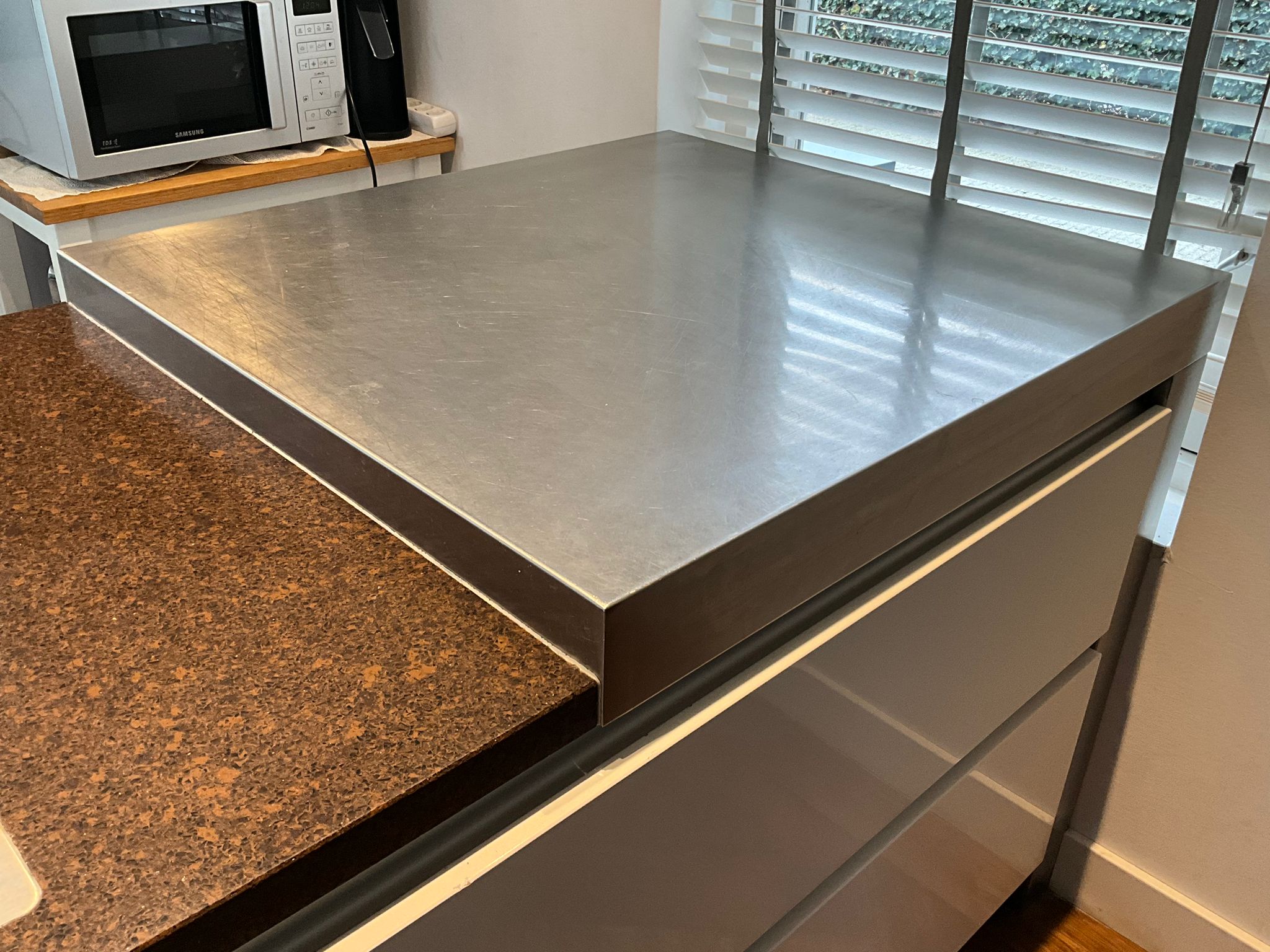 03379 - Greeploze eilandkeuken