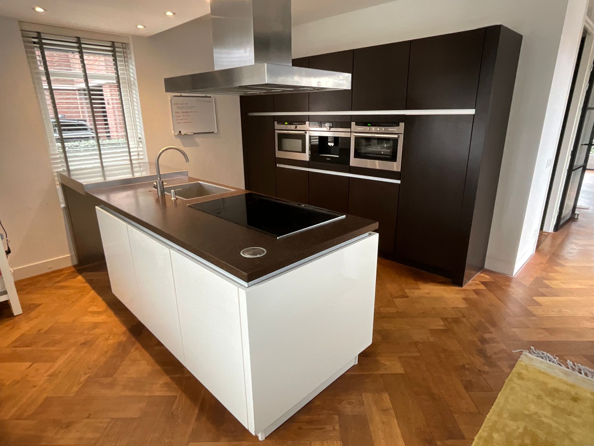 03379 - Greeploze eilandkeuken