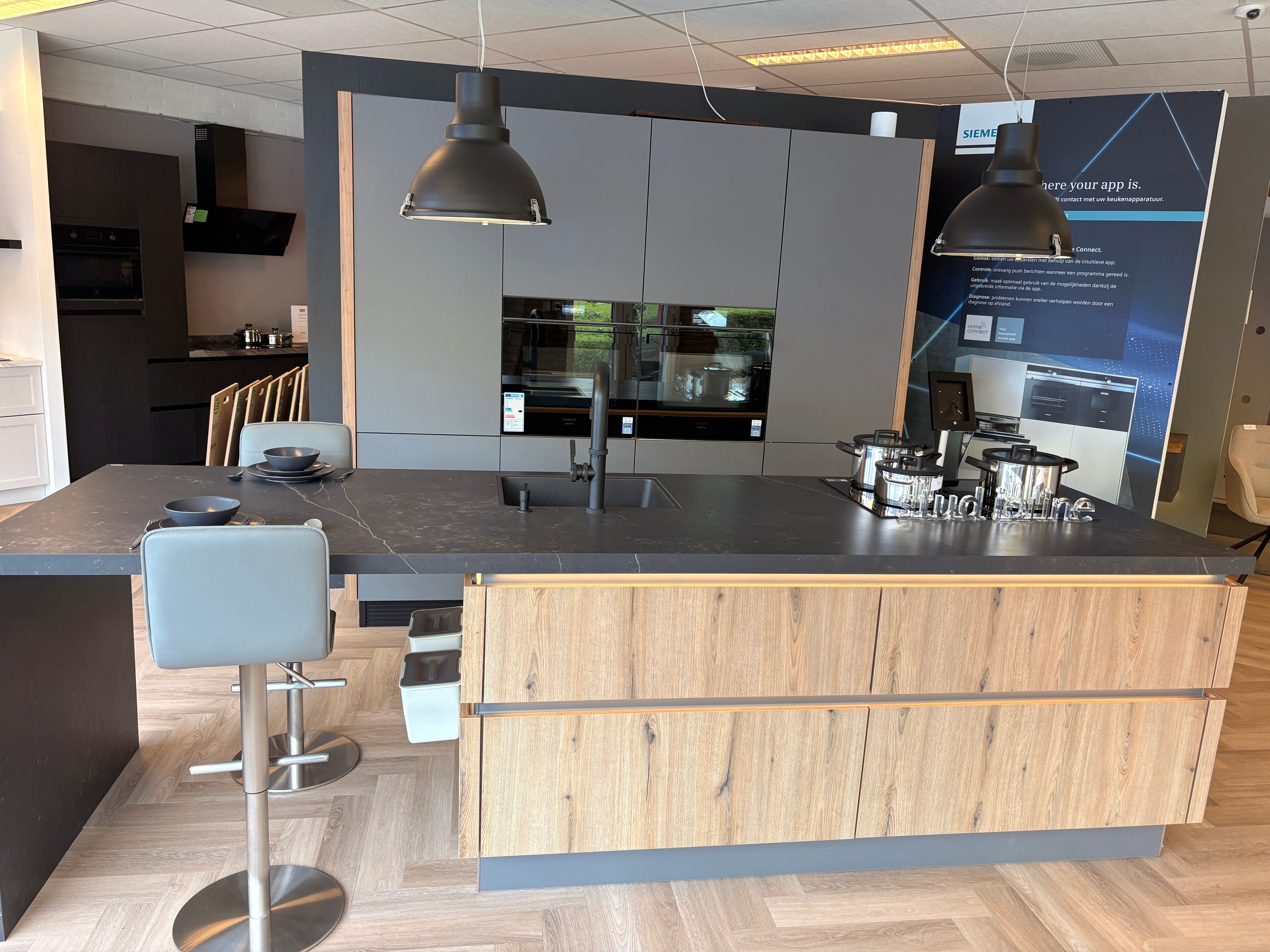 04529 - Nolte eilandkeuken met bar