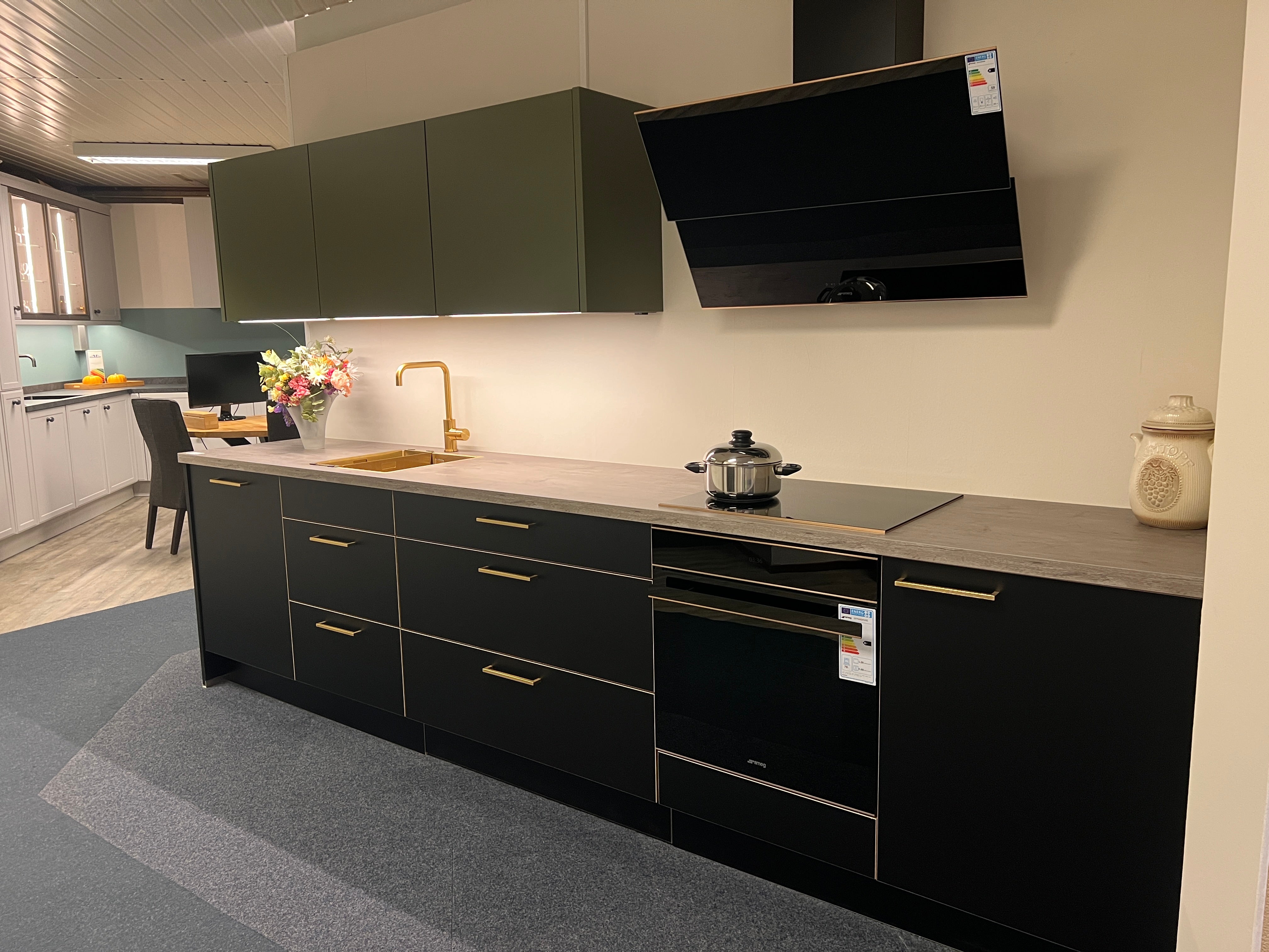 04593 - Nolte flair keuken met Smeg apparatuur