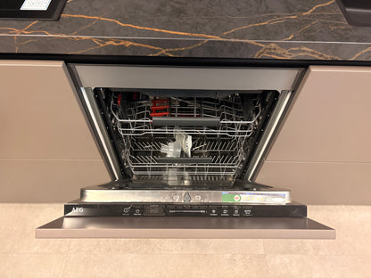 04549 - Nolte Lodge eiken zwart met softlack magma keuken