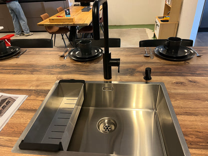 04605 - Landelijke schiereiland keuken