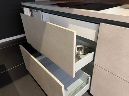 04731 - Luxe keuken met dubbel eiland