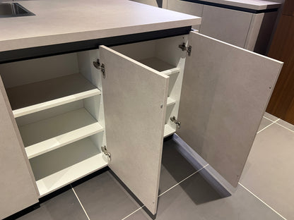 04731 - Luxe keuken met dubbel eiland