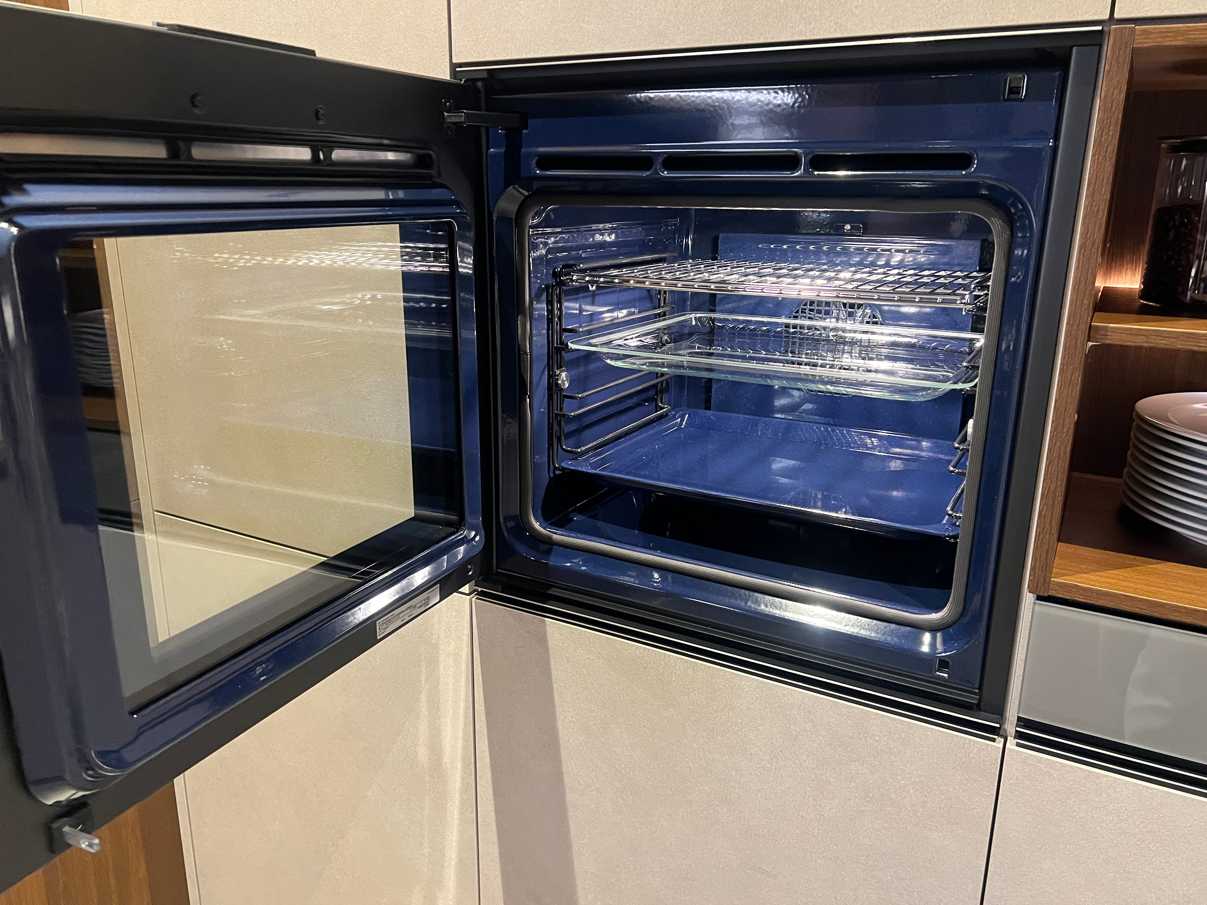04731 - Luxe keuken met dubbel eiland