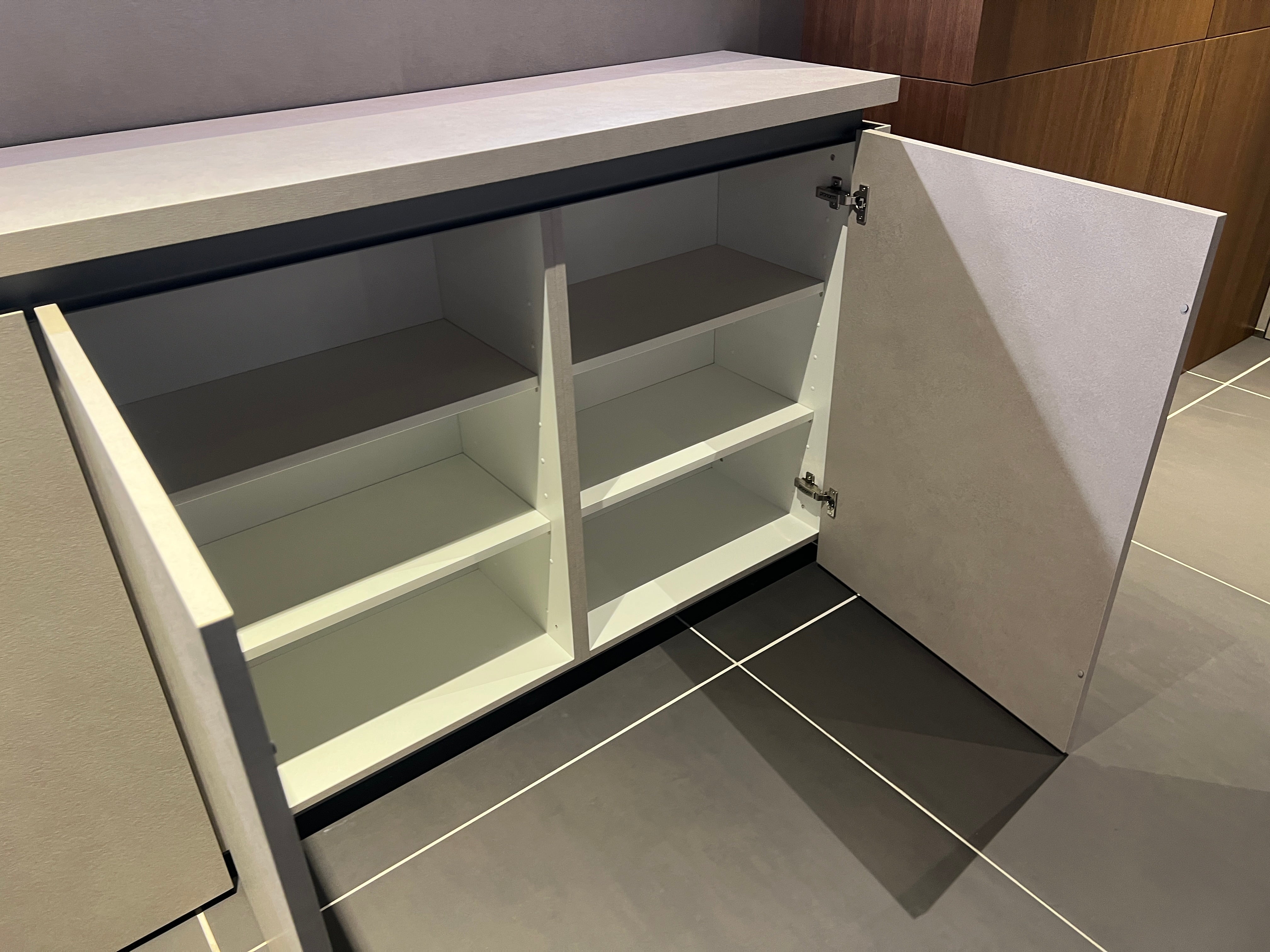 04731 - Luxe keuken met dubbel eiland