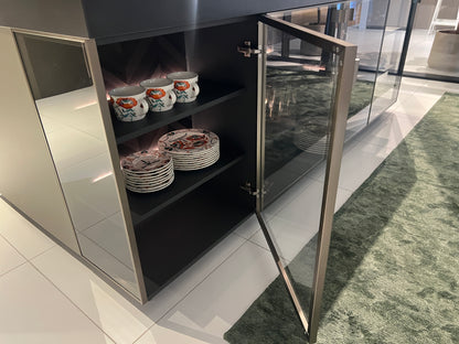 04737 - Luxe Pronorm eiland met vitrine kast