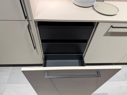 04727 - Luxe eiland met eetgedeelte