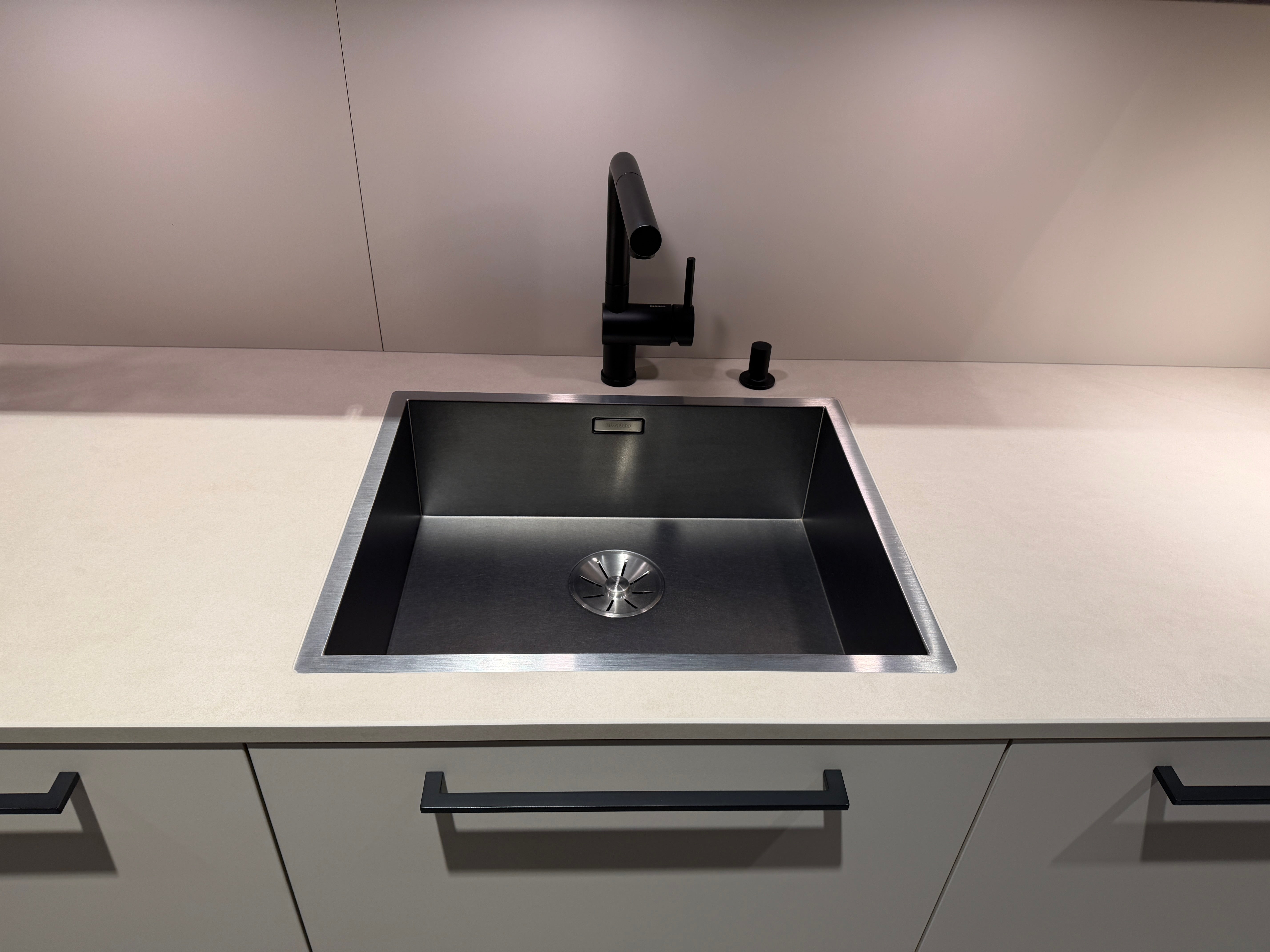 04727 - Luxe eiland met eetgedeelte