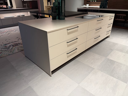 04727 - Luxe eiland met eetgedeelte