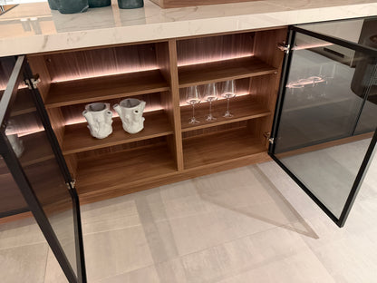 04729 - Luxe Pronorm keuken met glazen fronten