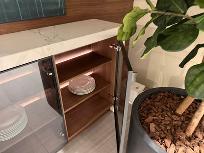 04729 - Luxe Pronorm keuken met glazen fronten