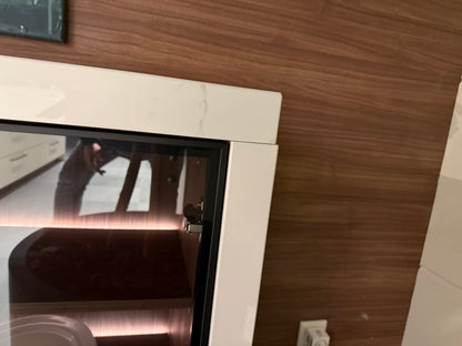 04729 - Luxe Pronorm keuken met glazen fronten