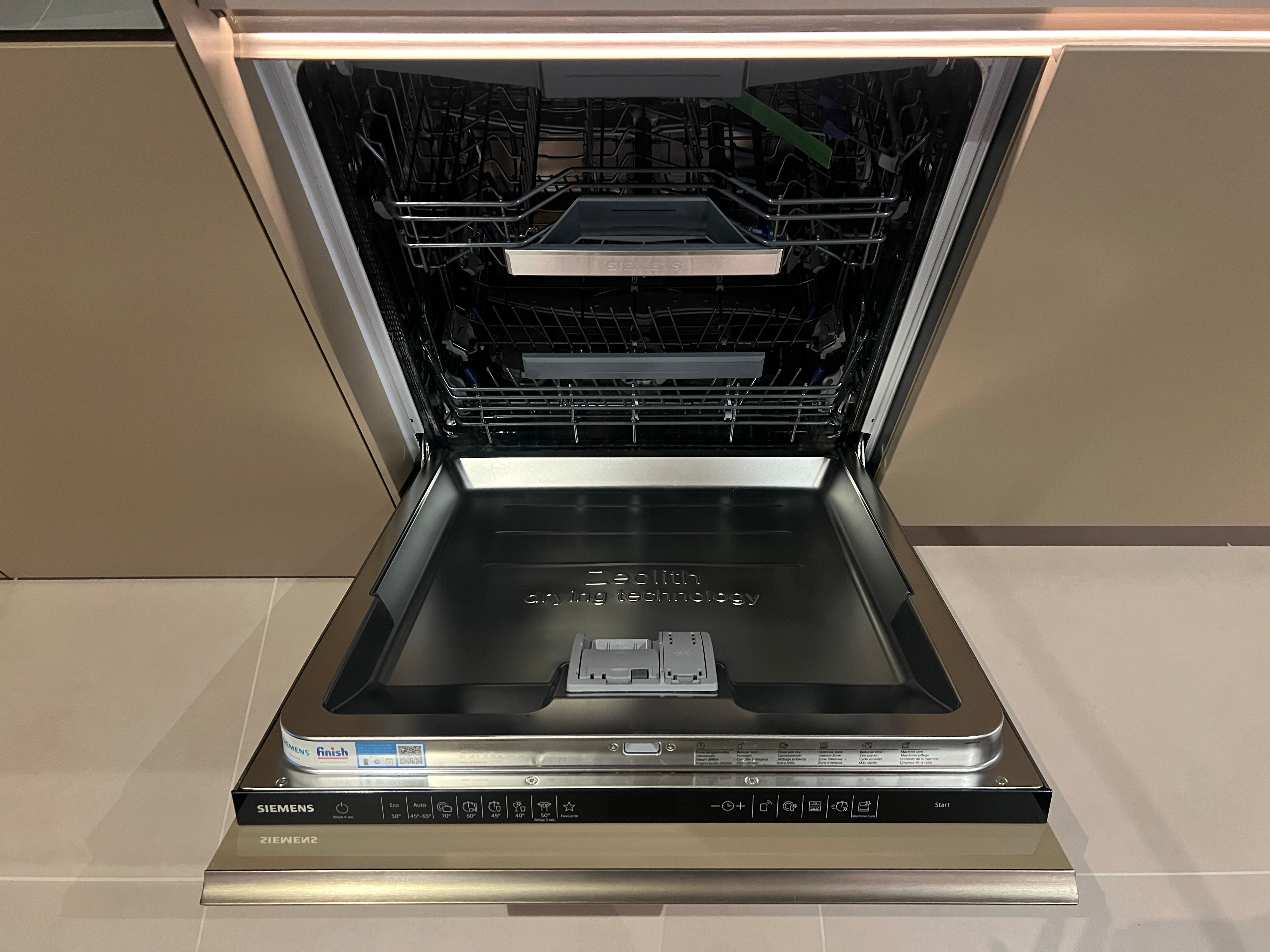 04723 - I-luminate design eilandkeuken