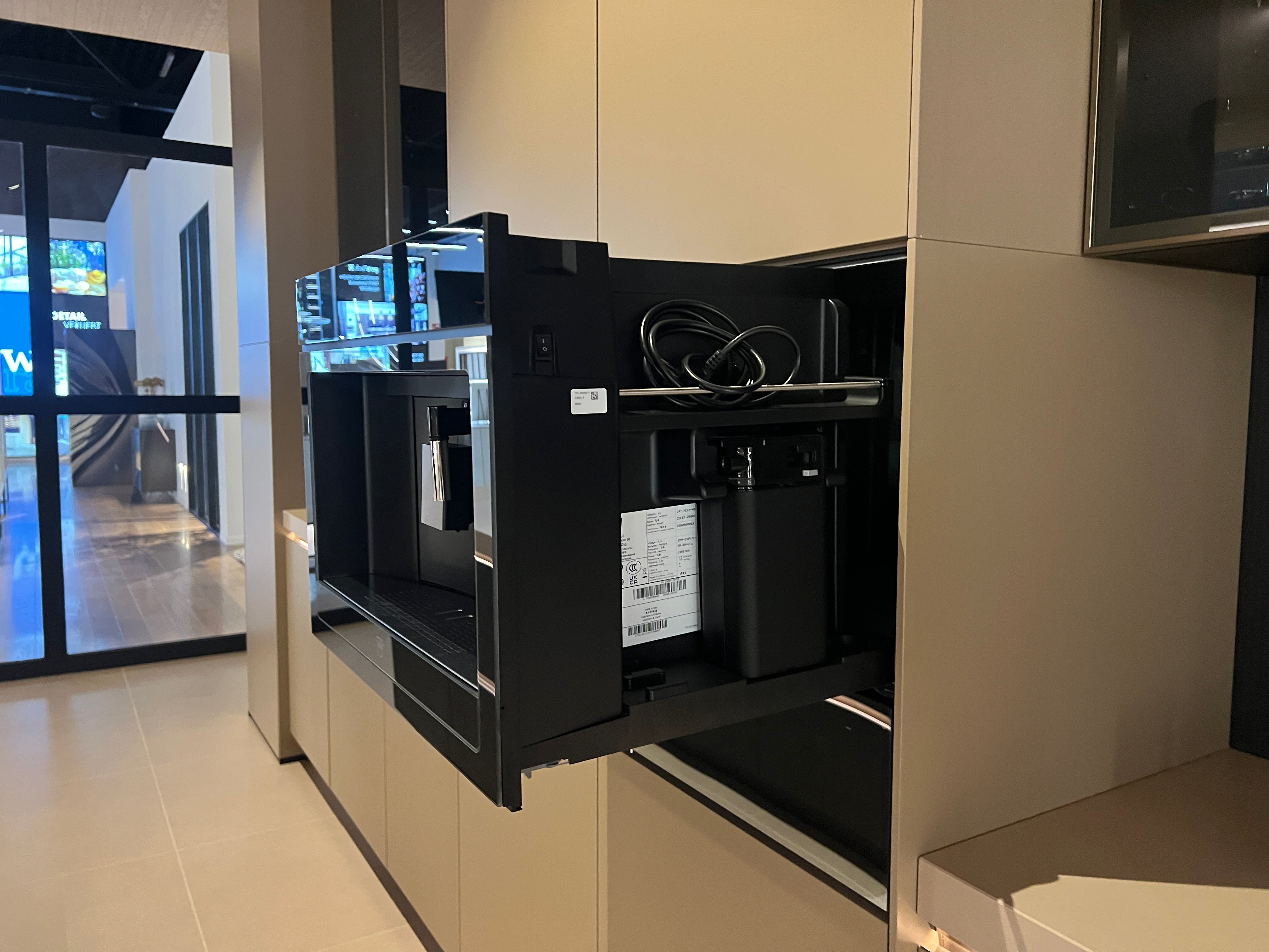 04723 - I-luminate design eilandkeuken