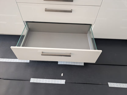 03377 - Witte rechte keuken