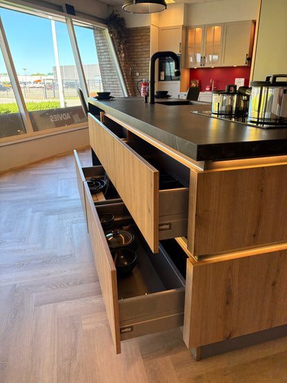 04529 - Nolte eilandkeuken met bar